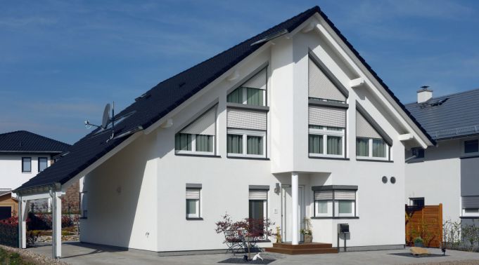 Vorbaurollladen für Einfamilienhaeuser