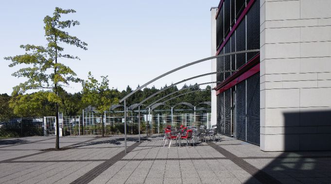 Pergola Markisen für Gastronomie und Gewerbe