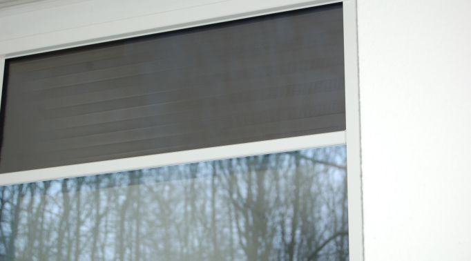 Solar Folienrollo an Fenster